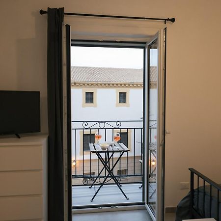 Apartmán La Casa Di Louis Palermo Exteriér fotografie